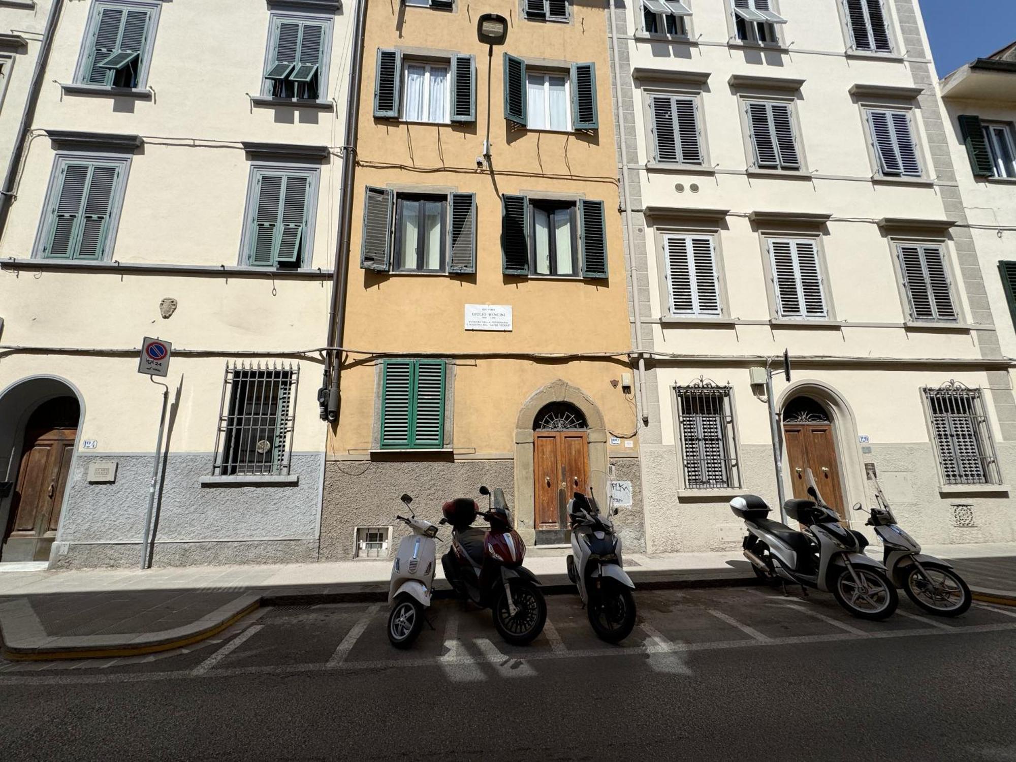 Giulio In Santo Spirito Apartment Firenze Bagian luar foto