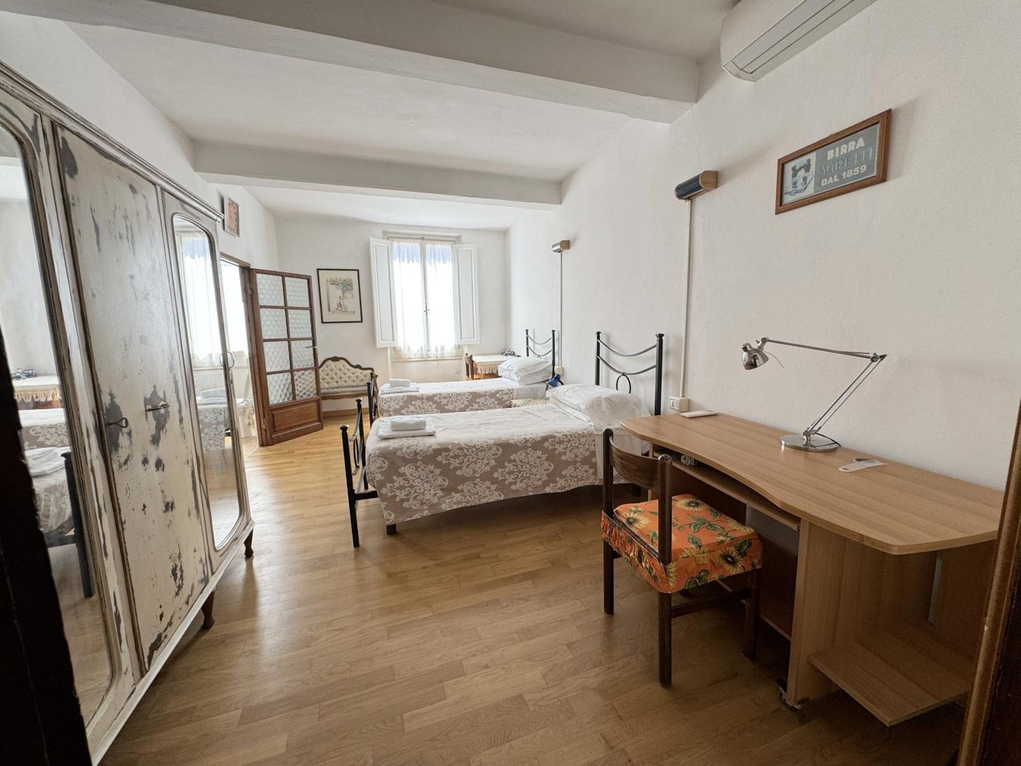 Giulio In Santo Spirito Apartment Firenze Bagian luar foto